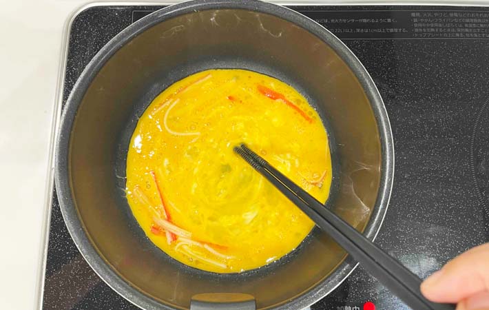 『天津うどん』を作る写真