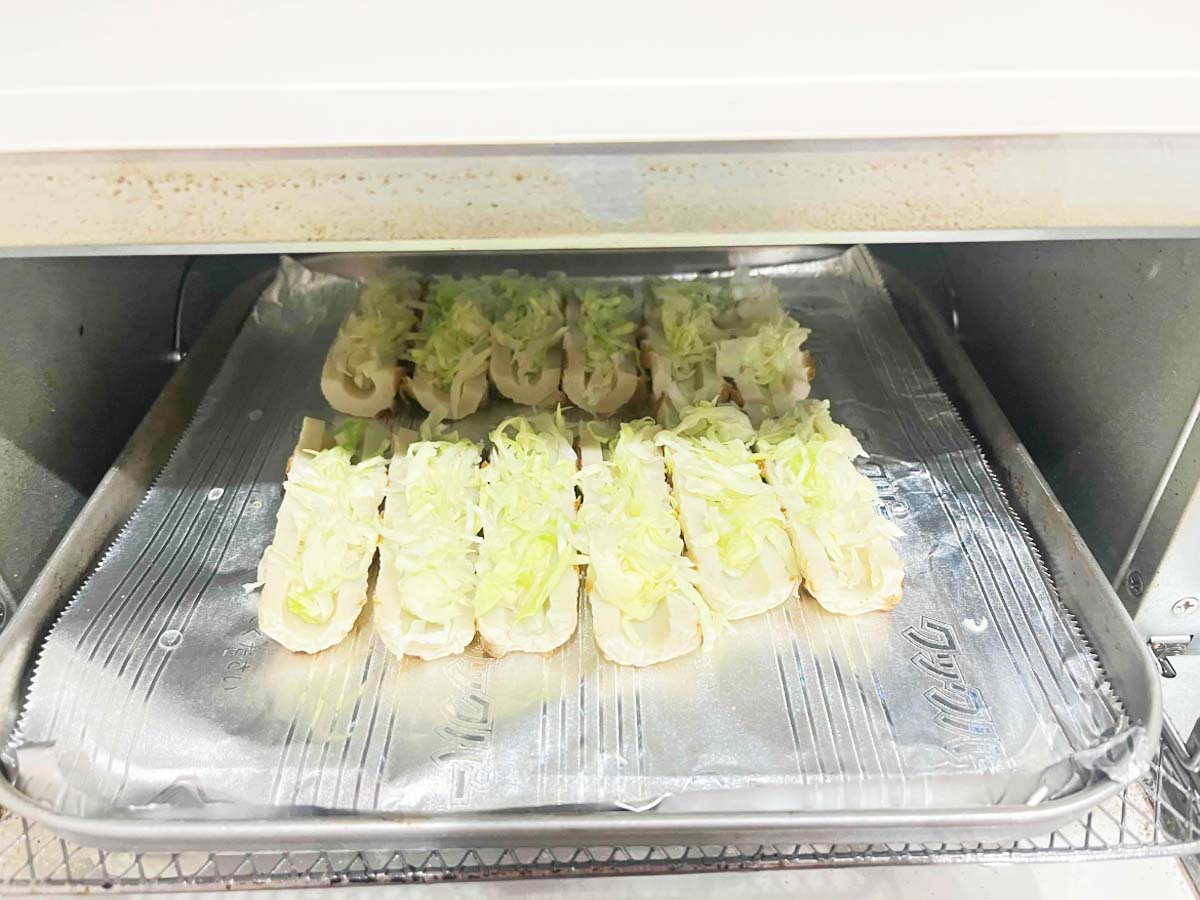 『お好み焼き風ちくわ』を作る写真