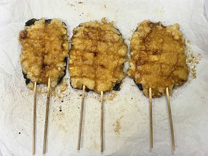 タレを付けてトースターで焼く