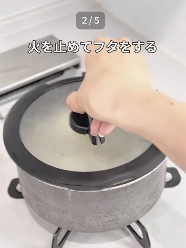 もな（mona_kurashi_）さんが紹介した、そうめんに関する裏技
