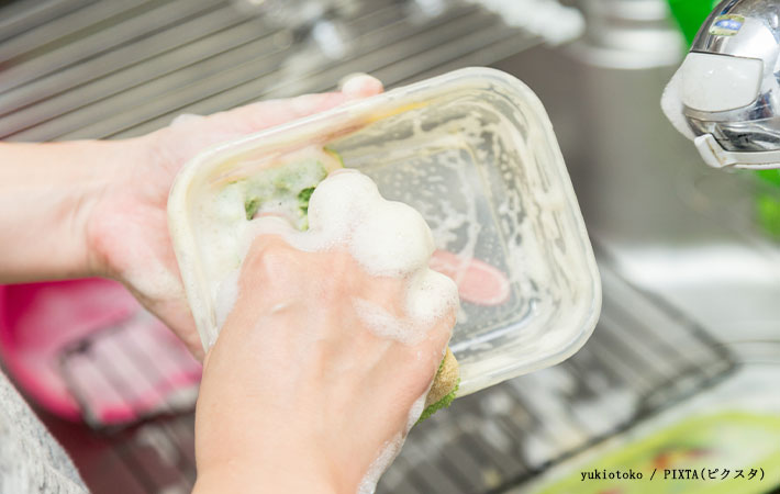 プラスチック製容器