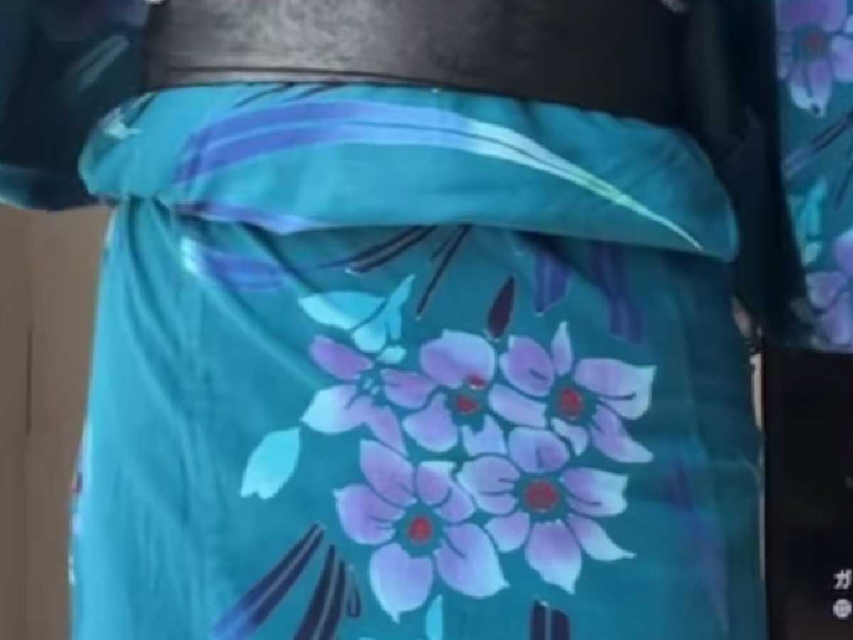 着崩れた浴衣の直し