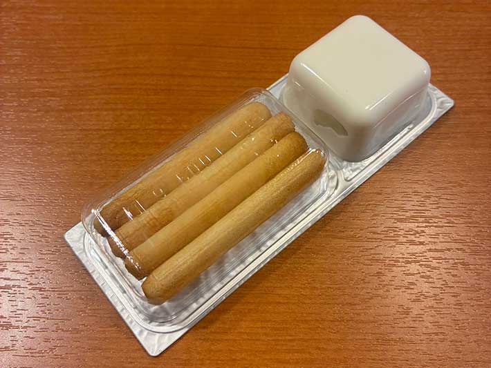 キリ＆スティックの写真