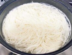 そうめんの写真