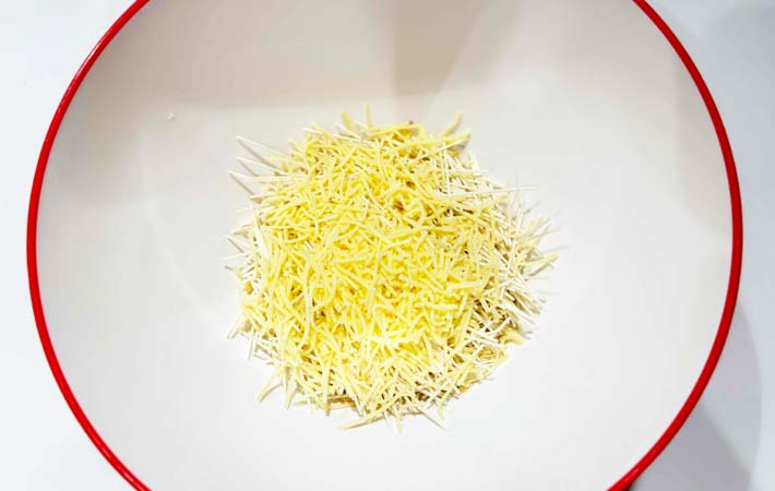 『そうめんせんべい』を作る写真