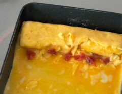 玉子焼き梅干し入り