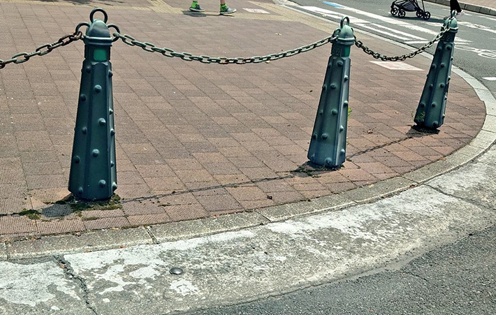 ポールの写真