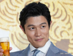 鈴木亮平さん
