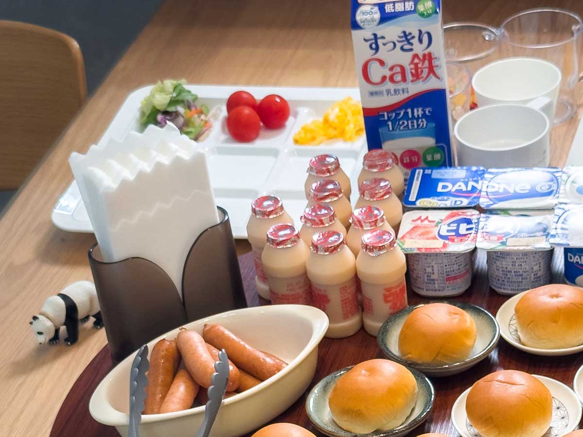 朝食の風景