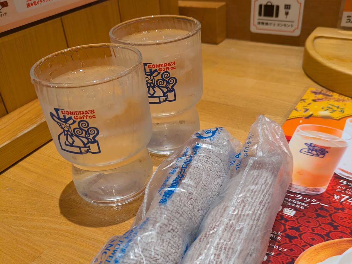 コメダ