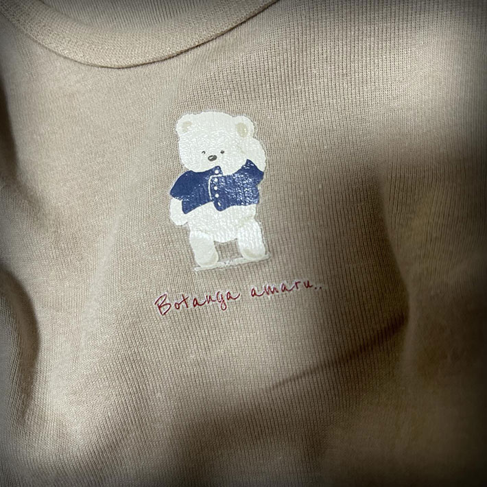 西松屋の洋服の写真