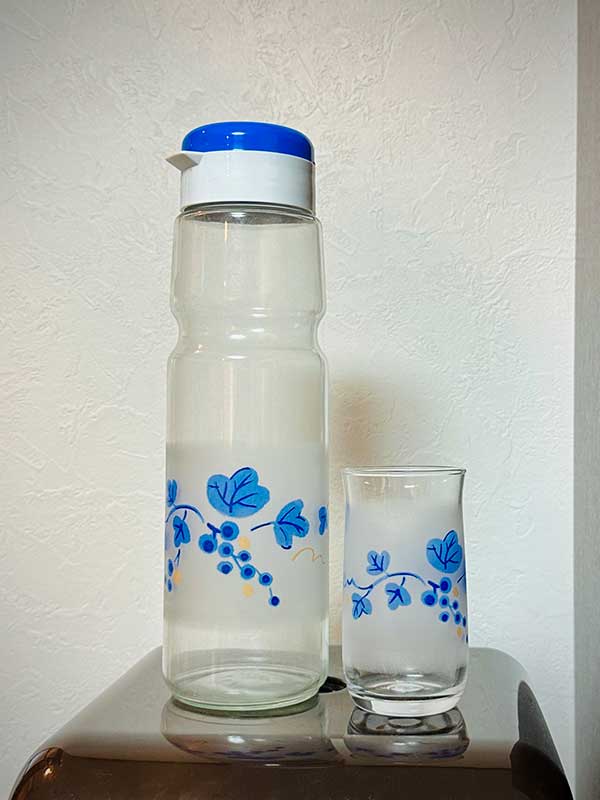懐かしいデザインの容器の写真