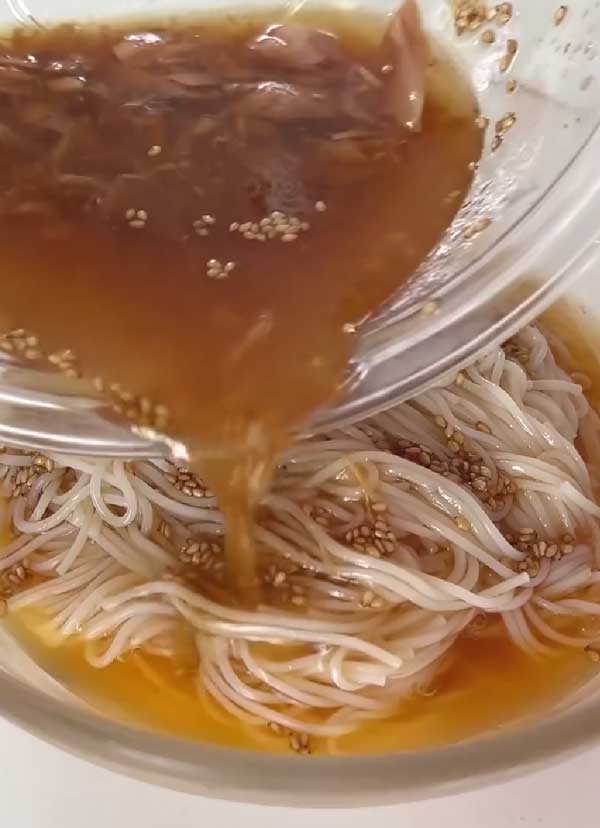 そうめんの画像