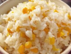 トウモロコシご飯の画像