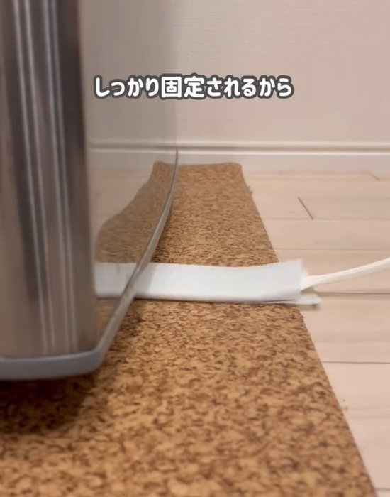 隙間に入りやすい