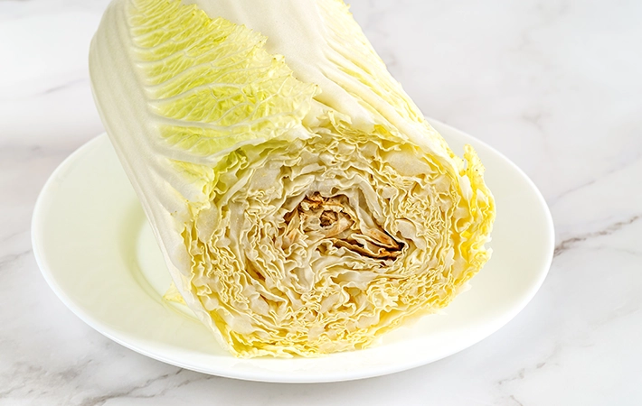 白菜にカビが生えていた場合は食べられる？