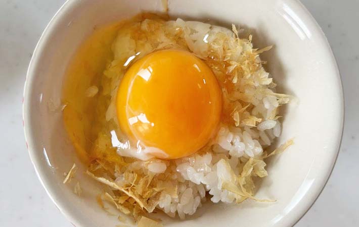『だし炊き卵かけごはん』を作る写真