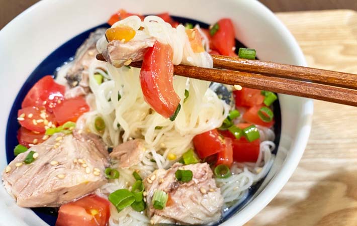 『さばトマ白だしそうめん』の完成写真