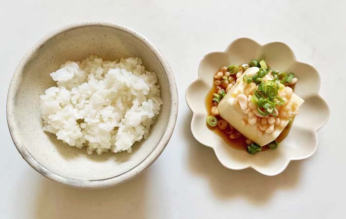 『天かす冷ややっこ』の完成写真