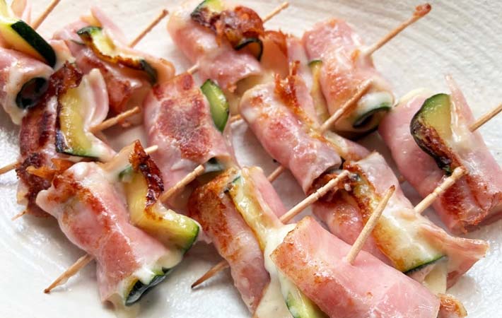 『ズッキーニとベーコンチーズのくるくる巻き』の完成写真