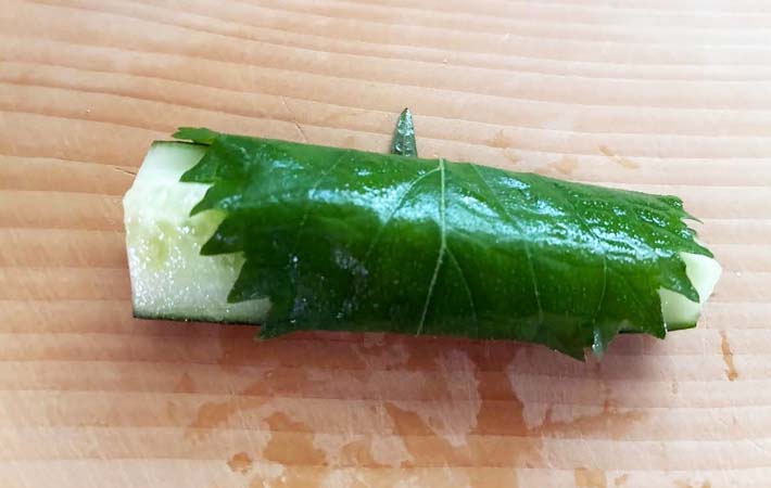 『きゅうりと大葉のピリ辛漬け』を作る写真