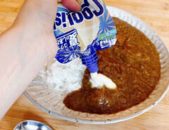 『カレークーリッシュ』を作る写真