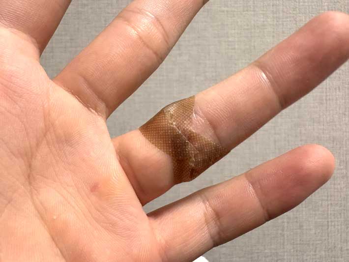 絆創膏の画像