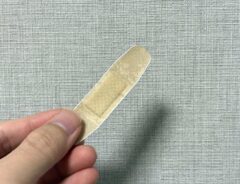 絆創膏の画像