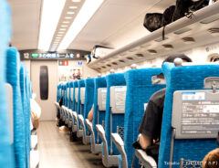新幹線の車内