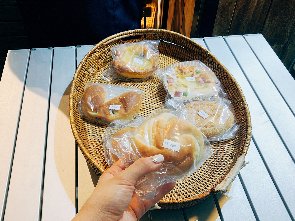 夜のパン屋さん
