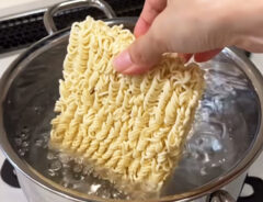 塩ラーメンの写真