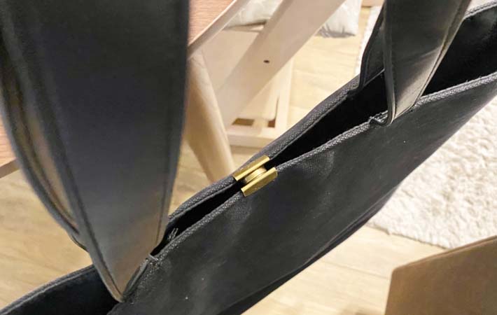 『マグネットホック　ヘリ留めタイプ』の使用写真