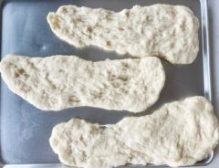 『ホットケーキミックスで簡単ナン』を作る写真