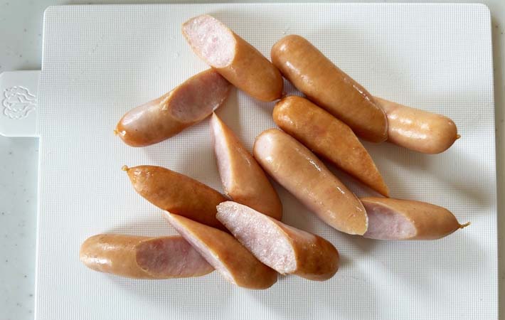『ウインナーの炊き込みご飯』を作る写真
