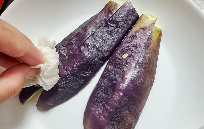 『なすの冷製スープパスタ』を作る写真