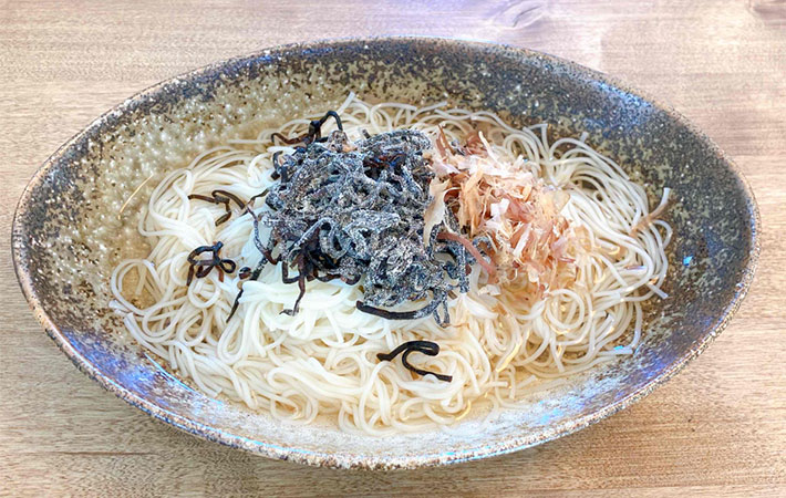 『塩こんぶそうめん』の完成写真