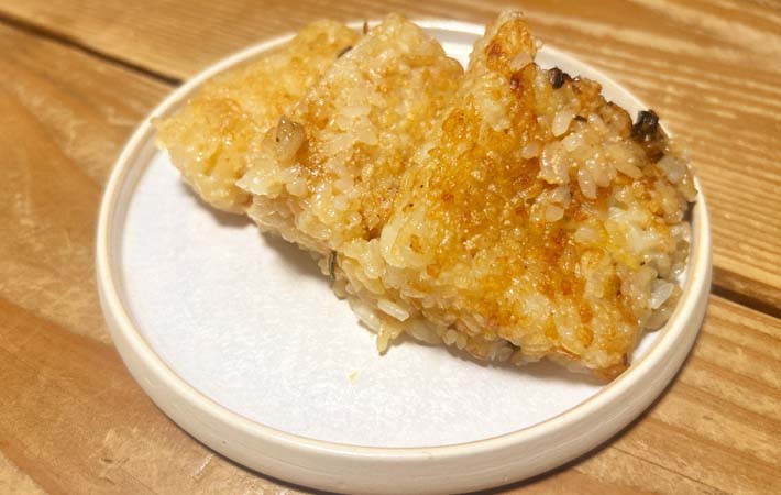 『卵焼き器で焼きおにぎり』の完成写真