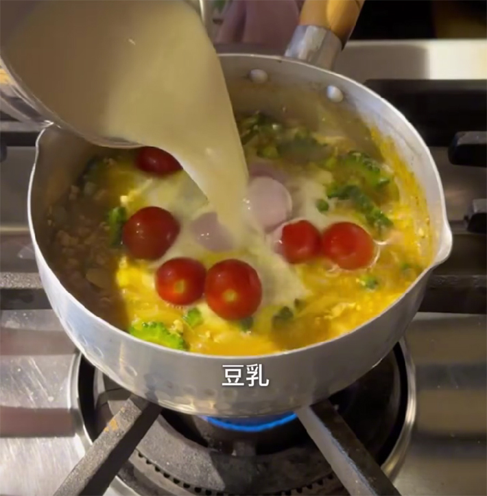 鍋の画像