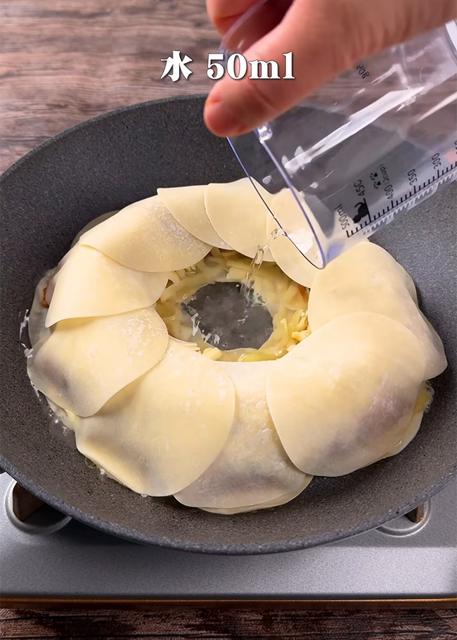 ドーナツ餃子の作り方