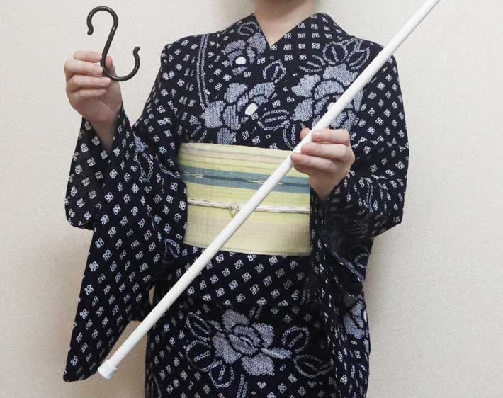 突っ張り棒とS字フック