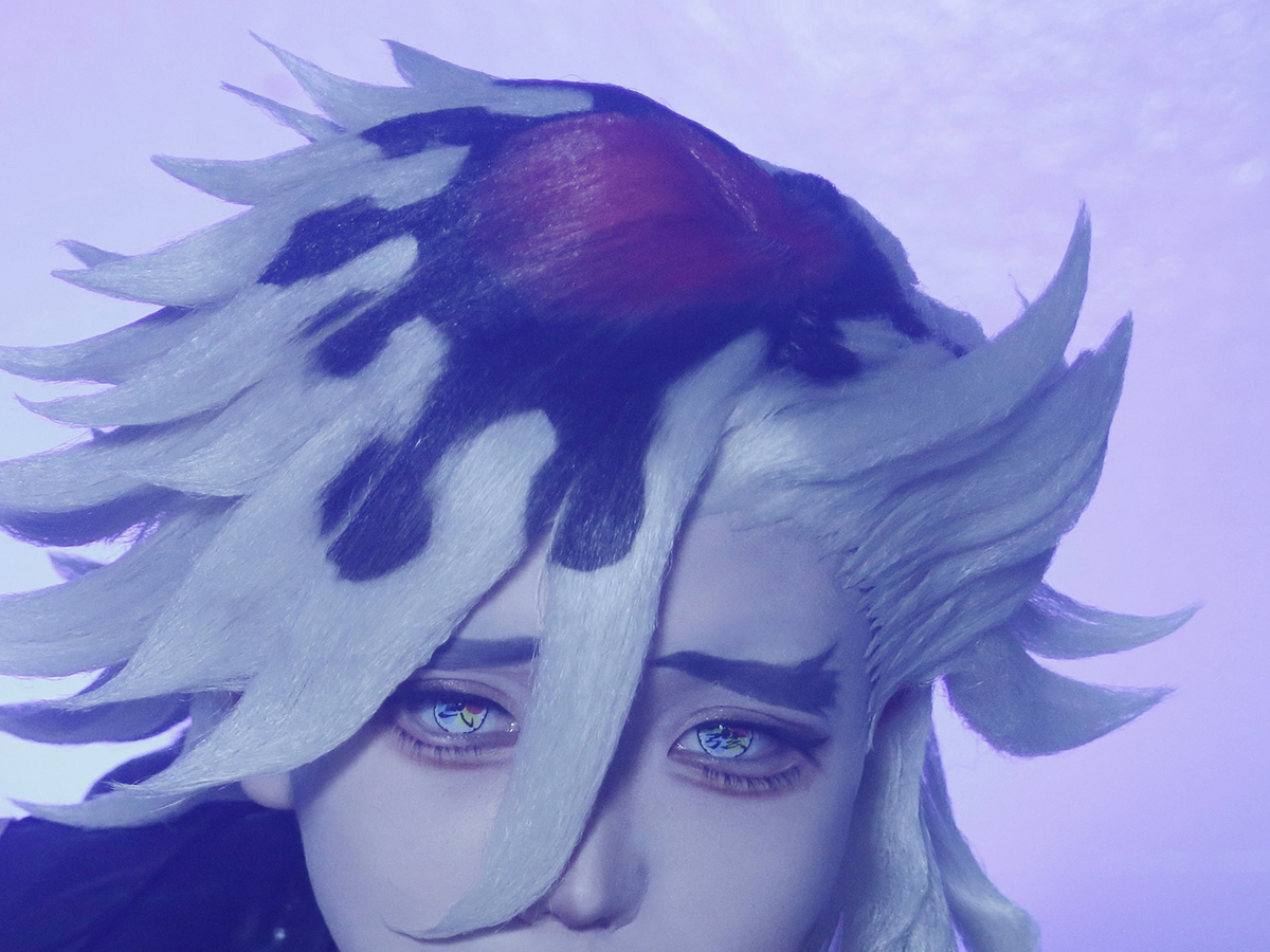 童磨のコスプレの写真