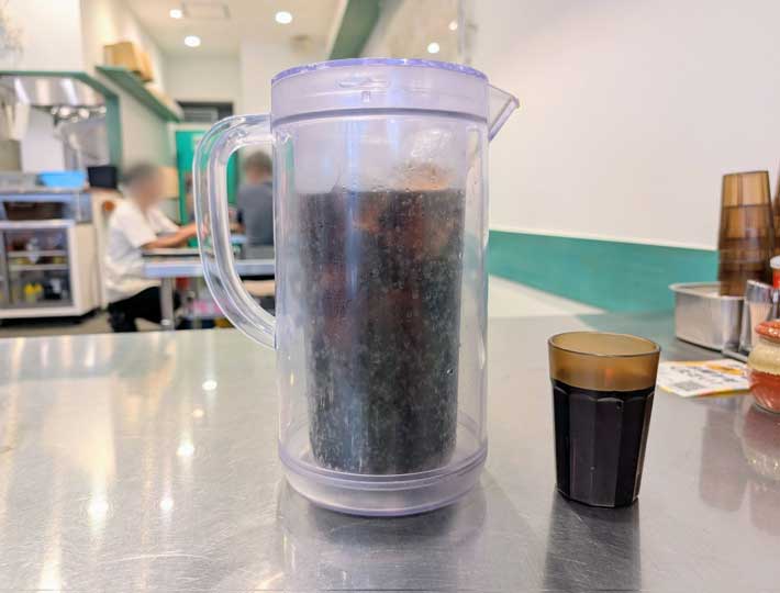 飲食店の風景