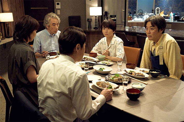 『しあわせな結婚』場面写真