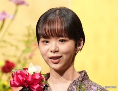 趣里の写真