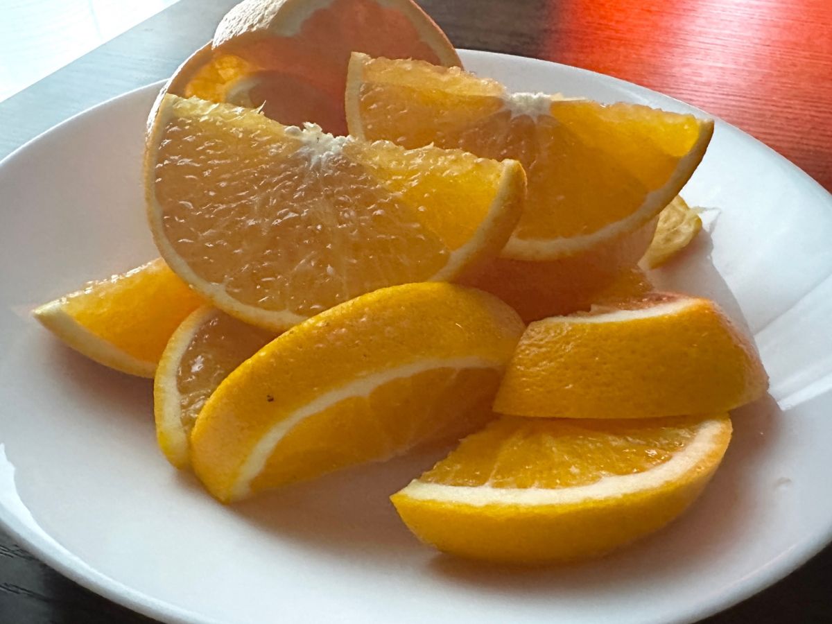 オレンジ