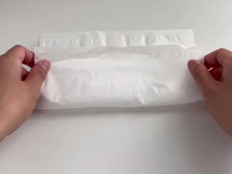 ティッシュ