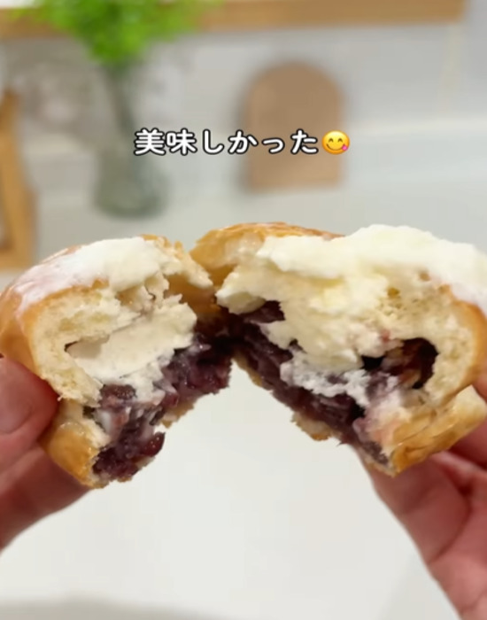 クーリッシュを入れた薄皮あんぱん