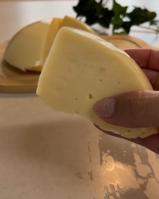 『増えるチーズ』を切り分けた様子
