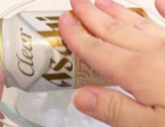 缶