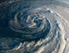 日本の台風の名前はなぜダサい？台風の名前の決まり方とは